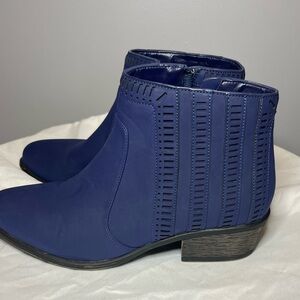 JGoods Navy Ankle Boots 7.5